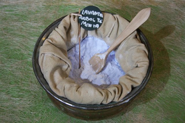 Lavanda, arbol de t� y menta - 10 Kg.